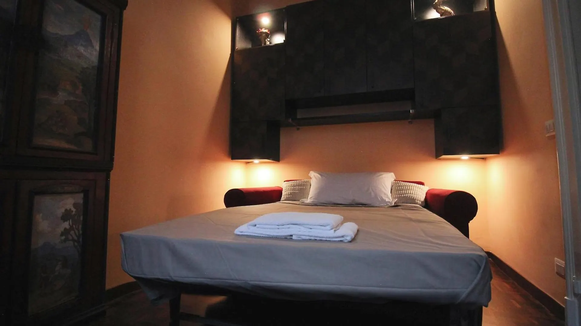 Casa D'Artista Art And Luxury With Wifi, Ac, Smart Monitor In The Heart Of Milan Apartment Italy