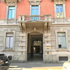 Casa Cairoli Milan